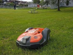 Robotgräsklippare för Brf och Hyreshus