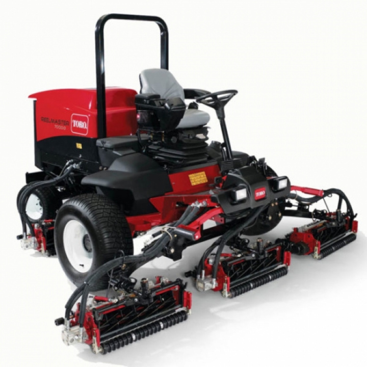 TORO REELMASTER 7000-D i gruppen Parkmaskiner / Cylinderklippare hos Mera Maskin Göteborg Aktiebolag (TORO REELMASTER 7000-D)